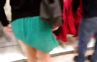 پورن جنسی دختر با مو رنگ گربه