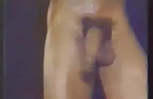 پورن جنسی پا النا تلاش می کند در جوراب ساق بلند سکسی