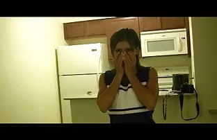 پورن جنسی دبی در پاشنه بلند شرکت در یک گروه