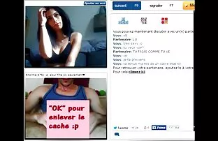پورن جنسی ترنس با سینه های زیبا با پشتکار انگشت