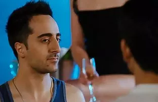 پورن جنسی بچه جوان بابا در اتاق دوش لگد