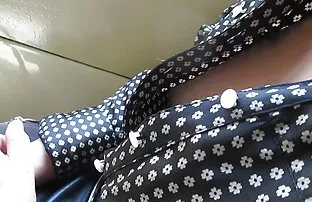 پورن جنسی دختر در جوراب ساق بلند خودارضایی در چت