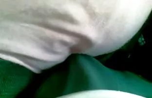 پورن جنسی شخص ساده و معصوم چک به آرامی مهبل (واژن)